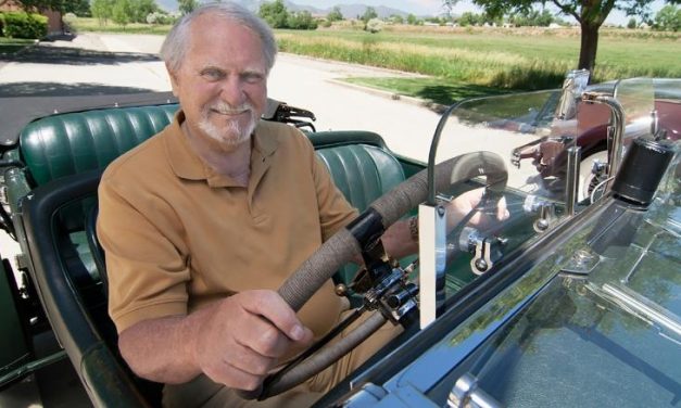 Novelis Clive Cussler Meninggal Dunia