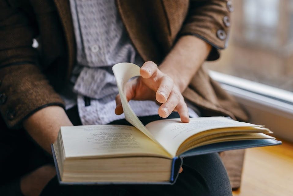 Tiga Tip: Baca Lebih Banyak Buku Tahun Ini