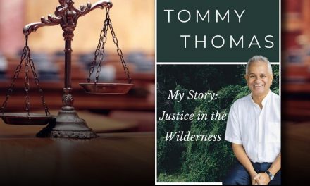 Polis Rampas Komputer Penerbit Buku Tommy Thomas